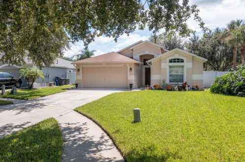 3706 Lonewood Ct, Land O Lakes, FL 34638-8055