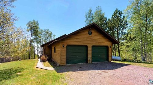 79 Birch Dr, Lutsen, MN 55604