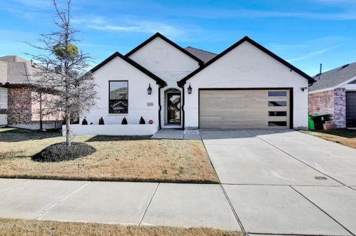1209 Pigeon Hawk Dr, Oak Point, TX 75068