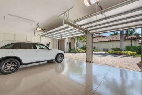 6653 Costa Cir, Naples FL 34113-1703 exterior