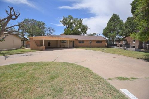 1203 Bruce Ave, Monahans, TX 79756-5705