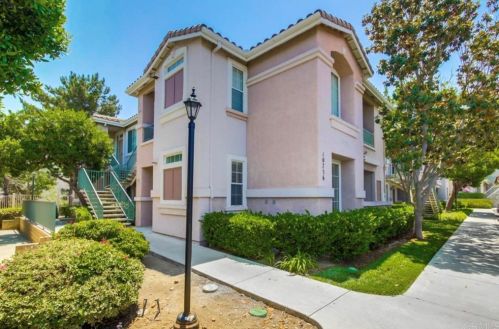 10756 Sabre Hill Dr, San Diego, CA 92128-4155
