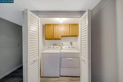 9003 B St, Oakland CA 94603-1435 exterior