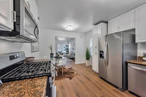 1244 106th Ave, Oakland CA  94603-3814 exterior