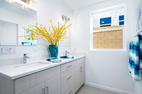 68220 Calle Azteca, Desert Hot Springs CA  92240-6412 exterior