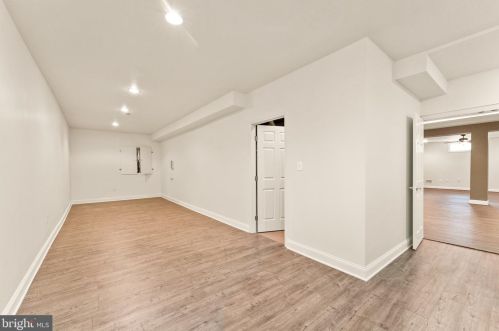 43530 Butler Pl, Leesburg VA 20176-7428 exterior