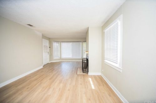 9659 Primrose Dr, Riverside CA 92503-4277 exterior