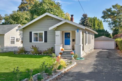 1017 25th Ave, Yakima, WA 98902-4118