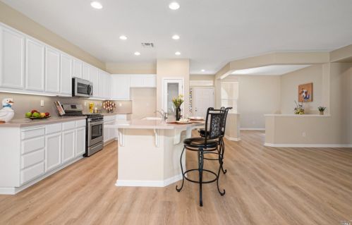 500 Birch Ridge Dr, Rio Vista CA  94571-2215 exterior