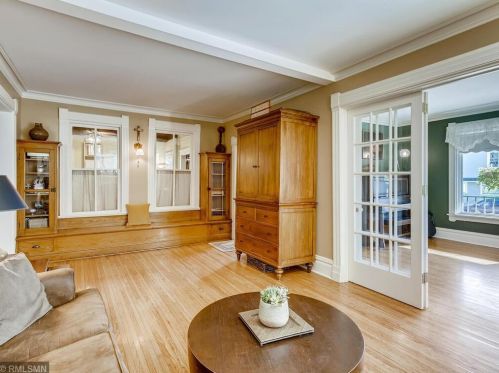 1006 3 St, Stillwater MN 55082-6220 exterior