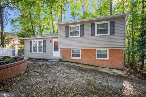 5512 Carousel St, Fredericksburg VA  22407-1205 exterior