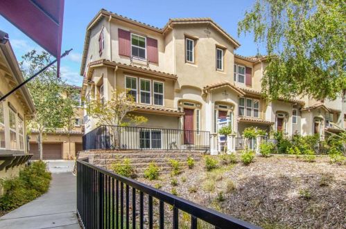 502 Solomon Ter, Sunnyvale, CA 94089-2155