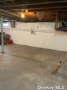 31 Demille Ave, Floral Park NY  11003-4515 exterior