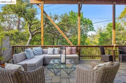 855 Glendome Cir, Oakland CA 94602-1413 exterior