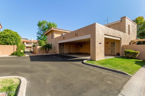 10439 11th Pl, Phoenix AZ 85020-1572 exterior