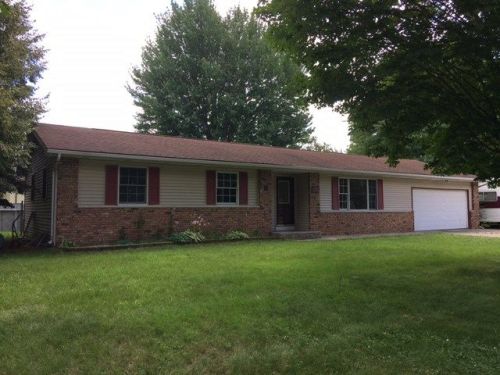 301 Northern Lites Dr, Middlebury, IN 46540-9008