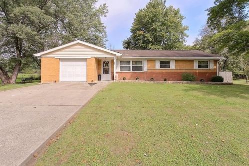9 Rockwood Dr, Amelia, OH 45102-1005