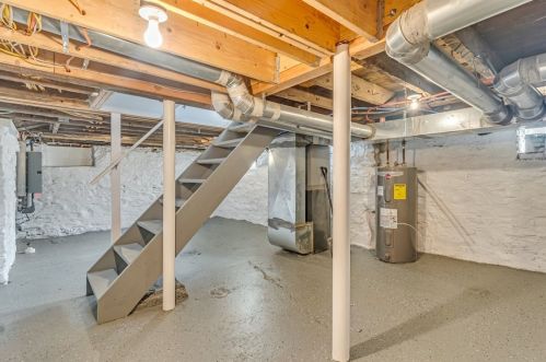 434 42nd St, Pittsburgh PA  15201-1134 exterior