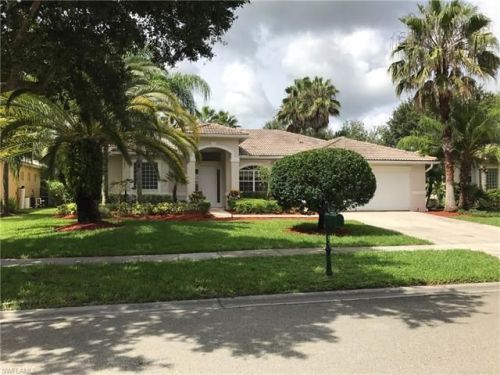 889 Grand Rapids Blvd, Naples, FL 34120-4429