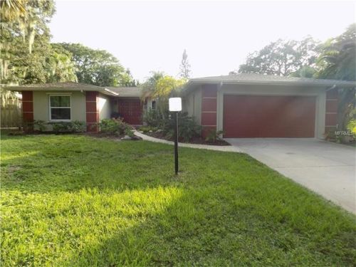 506 Bay Point Ave, Nokomis, FL 34275-3949