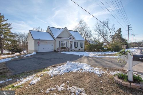 4306 Mine Rd, Fredericksburg, VA 22408-2559