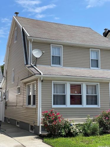 92-57 216th St, Jamaica, NY 11428-1911