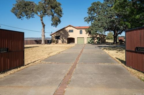 9320 Shasta Blvd, Los Molinos CA  96055-9551 exterior