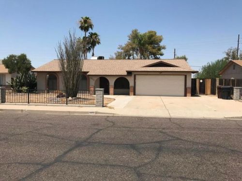 9512 74th Dr, Peoria, AZ 85345-8853
