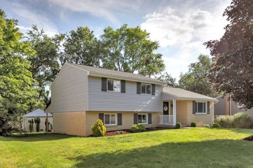 113 Tristan Dr, Pittsburgh, PA 15209-1052