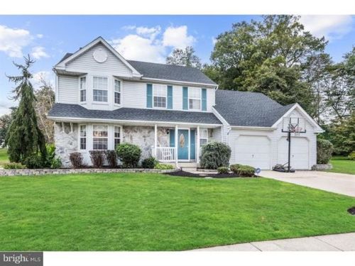 112 Treeline Dr, West Deptford, NJ 08096-6684