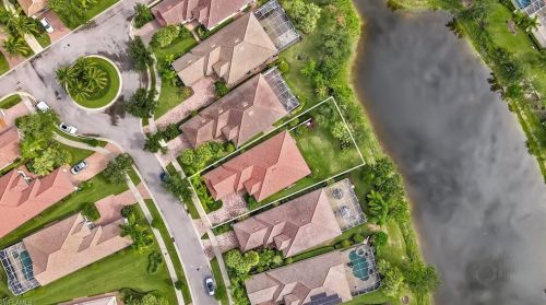 28831 Yellow Fin Trl, Bonita Springs, FL 34135-8599