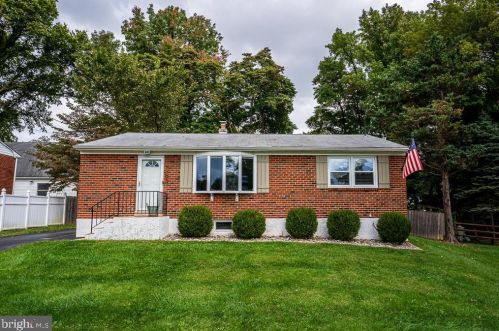 1703 Hettering Rd, Wilmington, DE 19810-1630