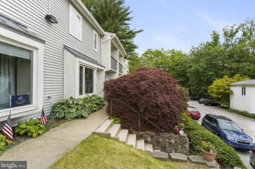 149 Kenilworth Cir, Newtown Square, PA 19073-2100