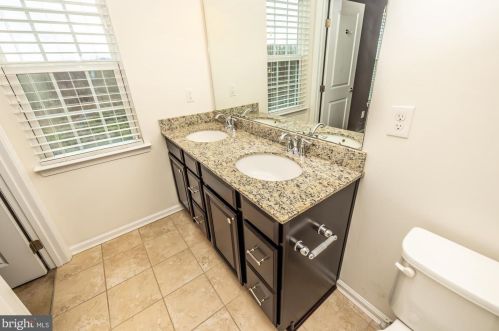 1839 Honeysuckle Ct, Downingtown PA  19335-7202 exterior