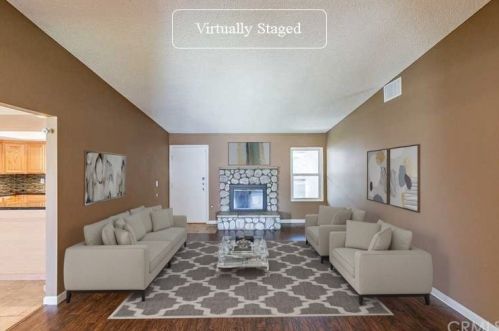6272 Robin Ln, San Bernardino, CA 92407-2285