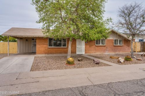 7253 Eli Dr, Tucson, AZ 85710-4910