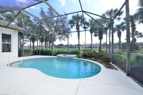 23307 Foxberry Ln, Bonita Springs, FL 34135-2032