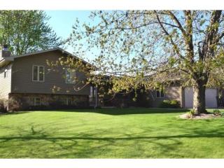 16736 Hickory Heights Dr, Maribel, WI 54227-9521