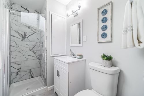 667 Skyline Dr, Daly City CA  94015-4622 exterior