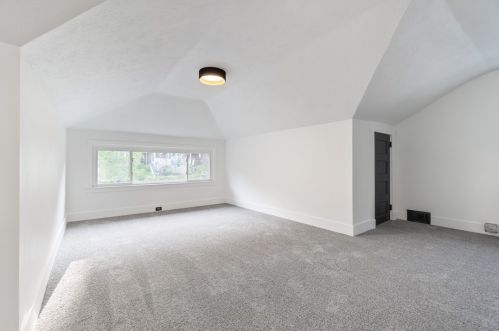 6620 Jackson St, Pittsburgh PA  15206-1764 exterior