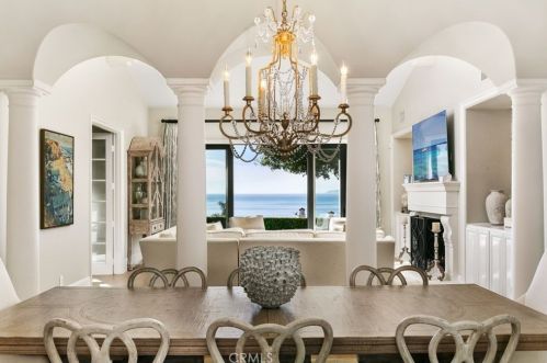 8 Rockshore Blf, Newport Beach CA  92657-2131 exterior