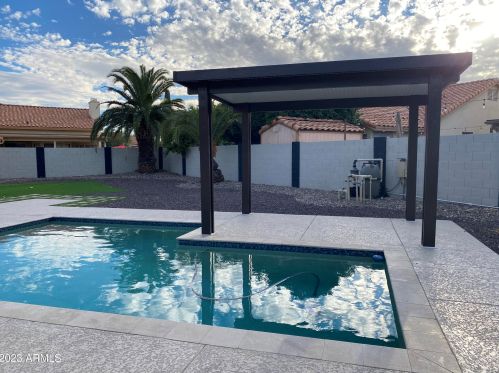 10949 Bermuda Dr, Avondale AZ  85392-4303 exterior