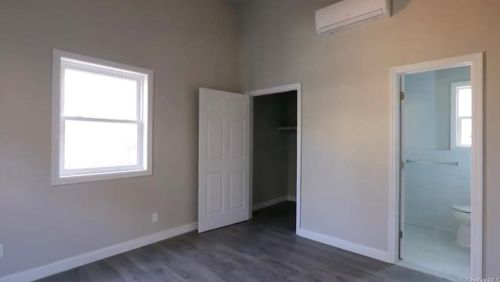 21 Terrace Ave, Mount Vernon NY  10550-1814 exterior