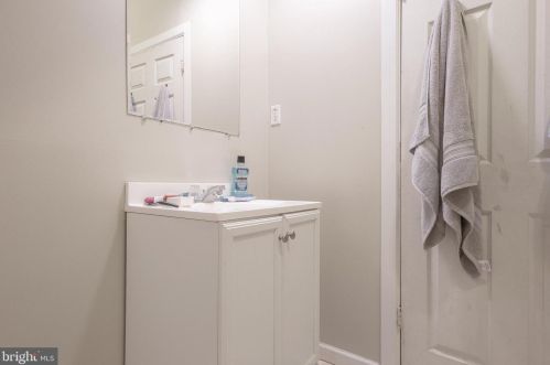 651 State St, Camden NJ  08102-1825 exterior