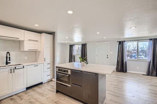 8821 Ithaca Way, Westminster CO 80031-3343 exterior