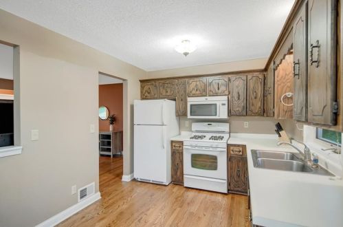 2512 240th St, Sterling WI  54006-3304 exterior