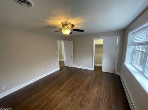 7 Gladys Ave, Manville NJ  08835-2305 exterior