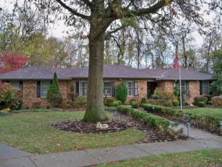 1592 Wellesley Dr, Lexington, KY 40513-9416