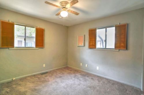 1028 Ironwood, Mishawaka IN  46544-4406 exterior