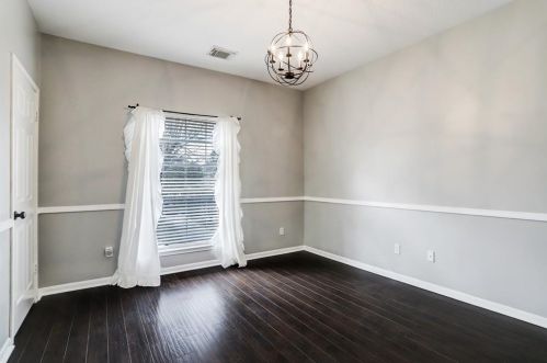 5607 Evergreen Vly Dr, Humble TX  77345-3067 exterior